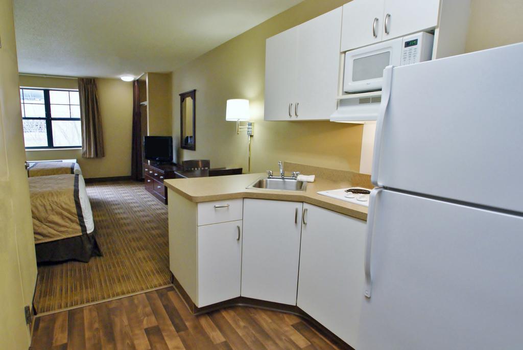 Extended Stay America Suites - Raleigh - Cary - Regency Parkway North Eksteriør billede