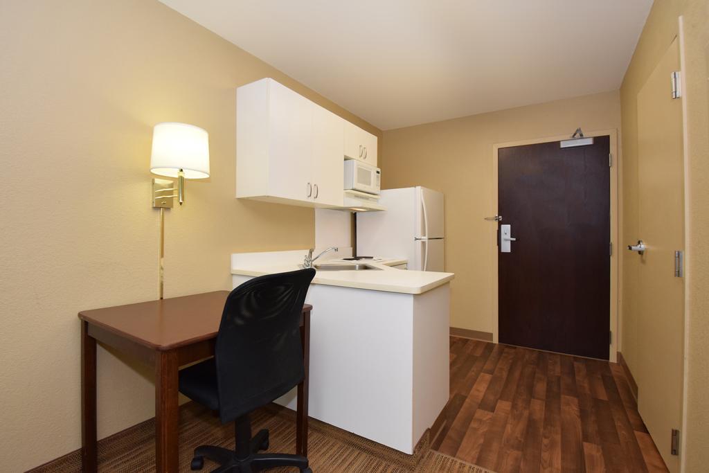Extended Stay America Suites - Raleigh - Cary - Regency Parkway North Eksteriør billede
